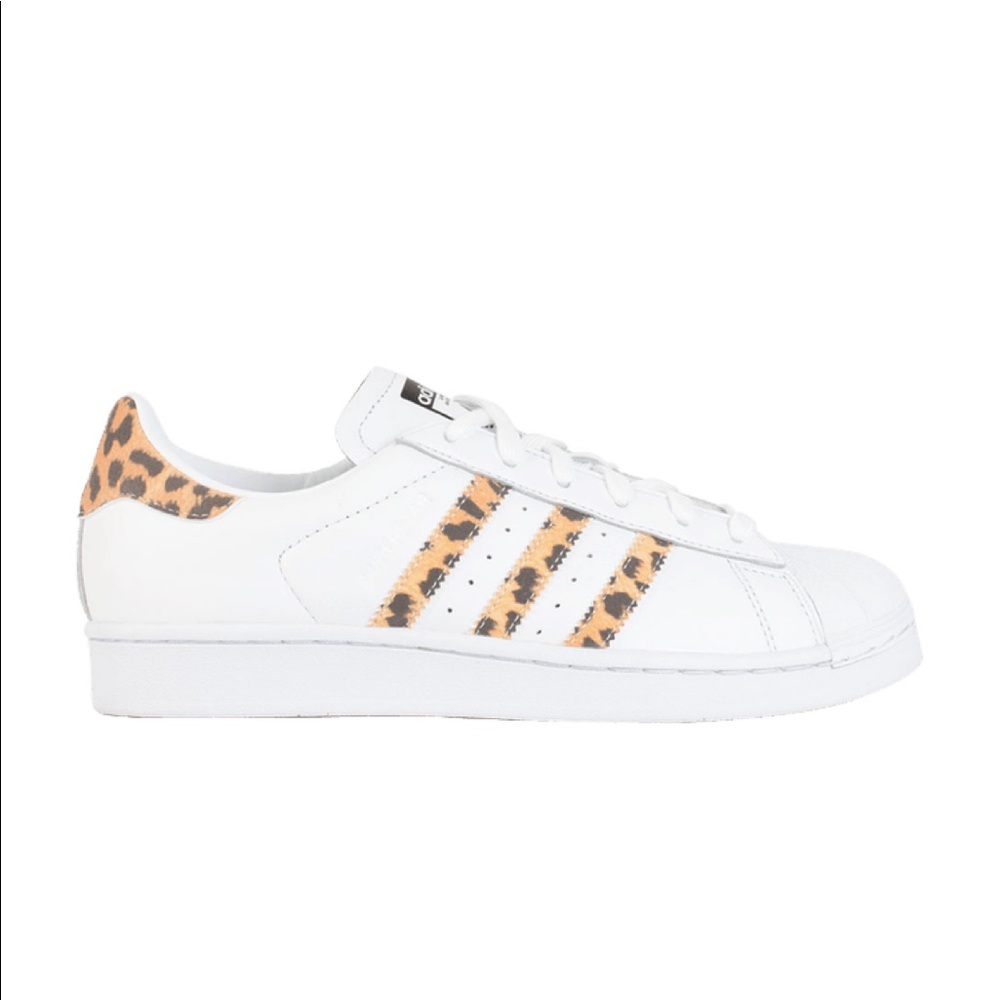 Addidas womens superstar white leopard